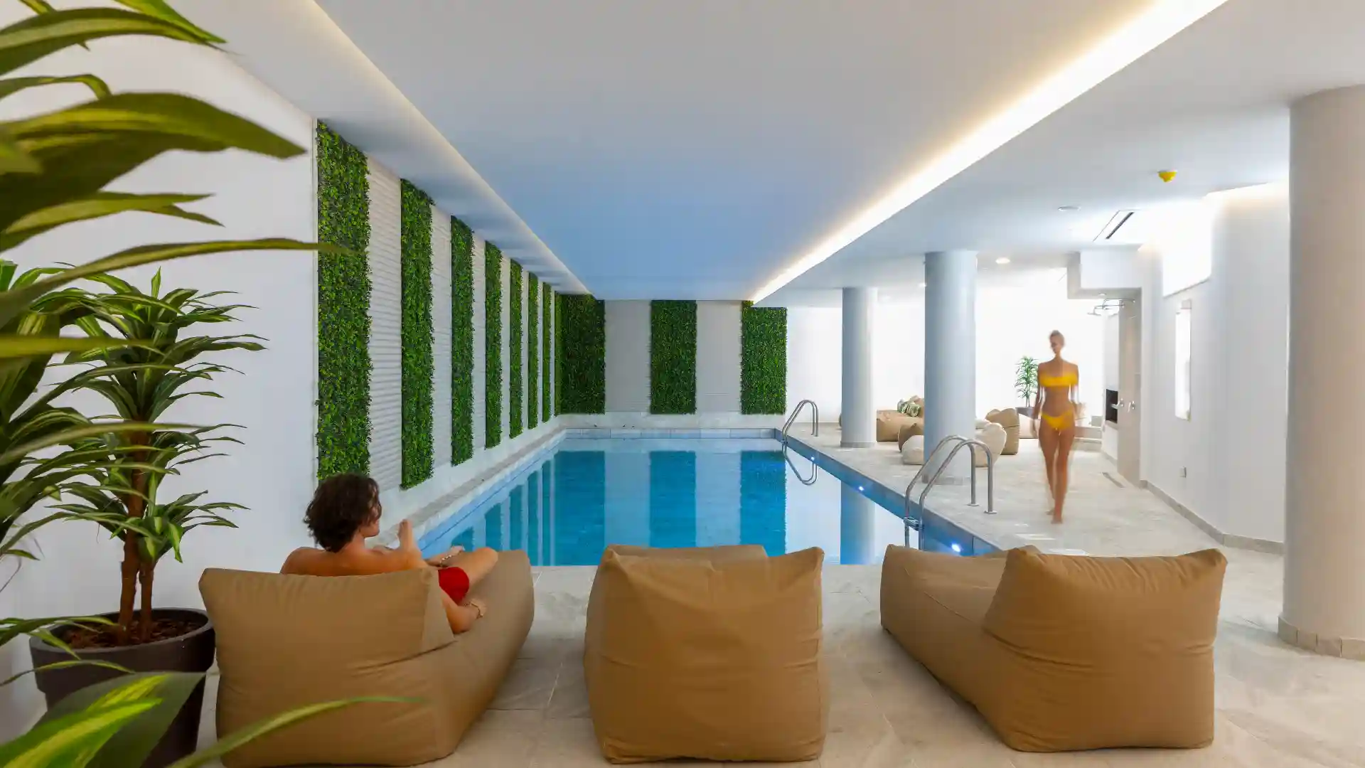 Leonardo Crystal Cove Hotel & Spa by the Sea & Spa - Indoor Pool
