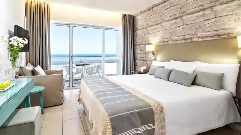 Twin/Double Sea View rooms