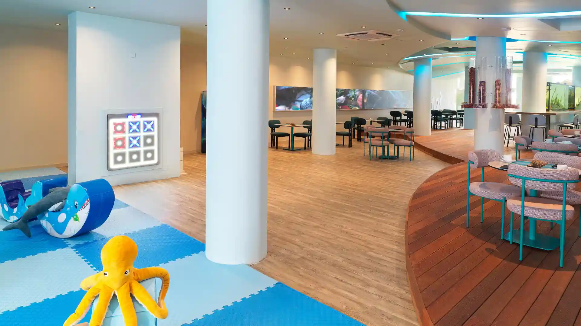 Leonardo Hotels & Resorts Mediterranean - familyLounge090