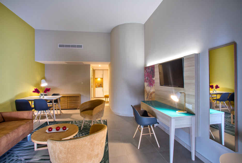 Leonardo Hotels & Resorts Mediterranean - loftRoomInlandView_01.jpg