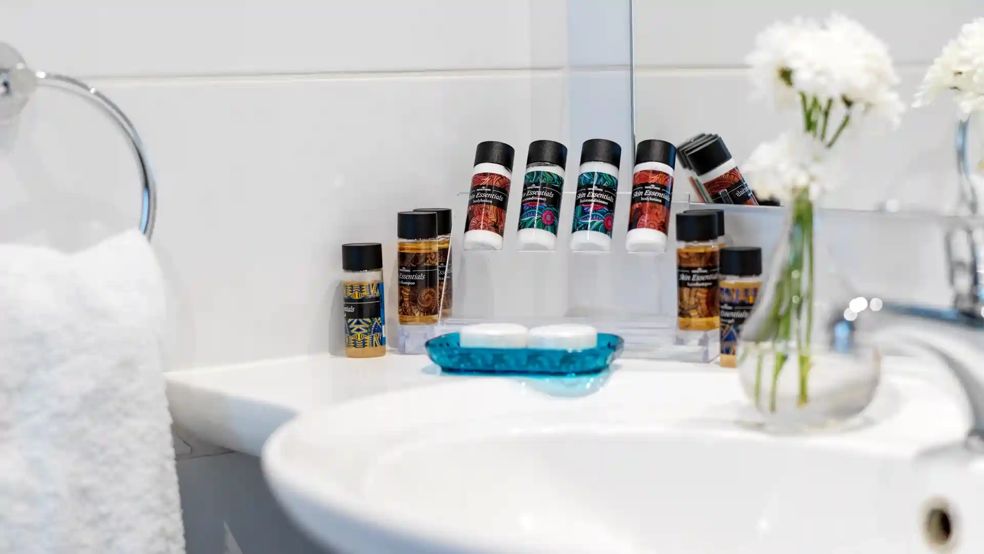 Leonardo Hotels & Resorts Mediterranean - twinDoubleSeaView_01