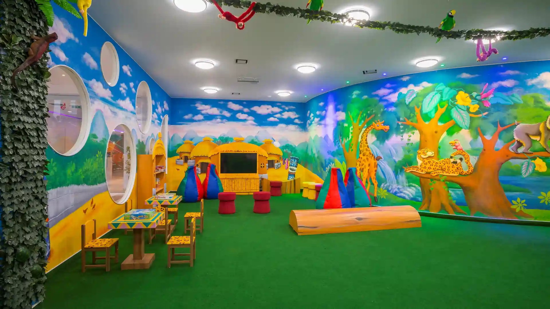 Leonardo Hotels & Resorts Mediterranean - leosJungleKingdomKidsClub_07