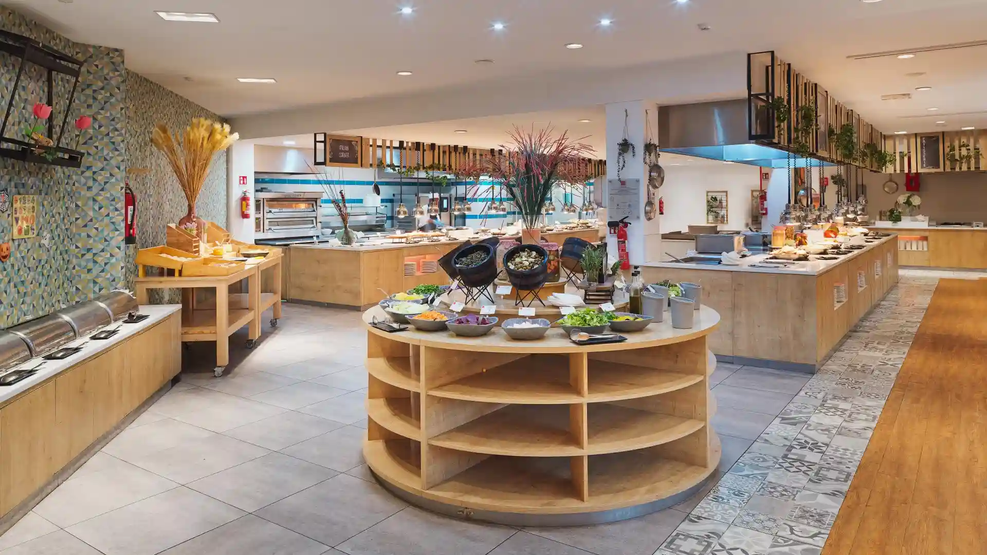 Leonardo Hotels & Resorts Mediterranean - blueHorizonRestaurant_01