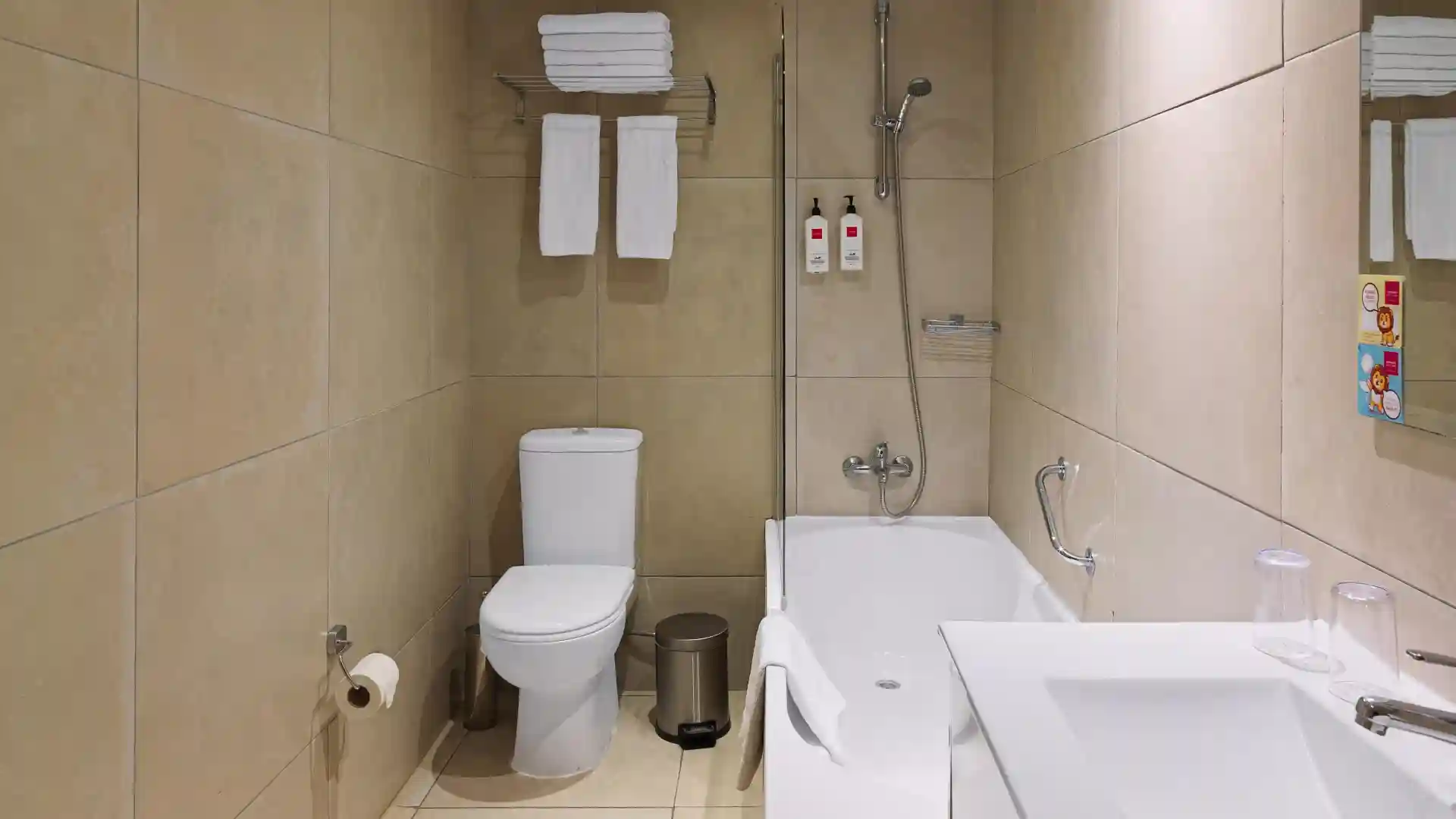 Leonardo Hotels & Resorts Mediterranean - executiveSwimUpSuite_13