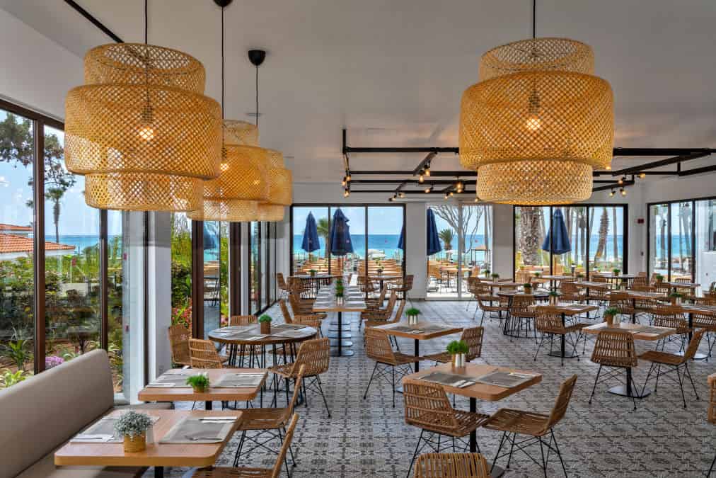Leonardo Hotels & Resorts Mediterranean - blueHorizonGardensRestaurant_01.jpg