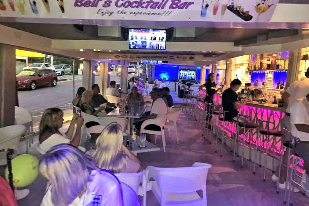 Leonardo Hotels & Resorts Mediterranean - bellsCocktailBar_07