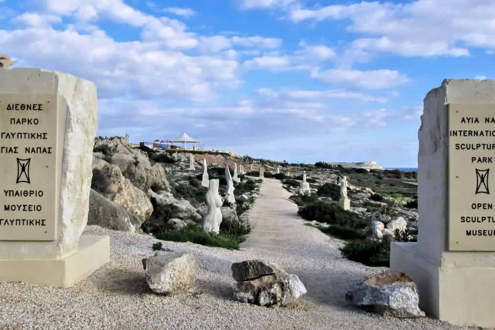 Leonardo Hotels & Resorts Mediterranean - sculpturePark_01